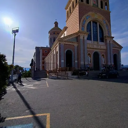 House Oliveri