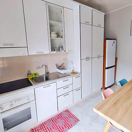 Apartman House